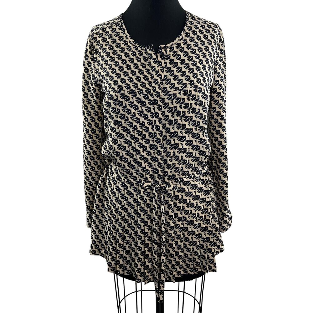 Anthropologie Maeve Black White Selva Tunic Top Drop Waist Pleated Blouse Sz XS